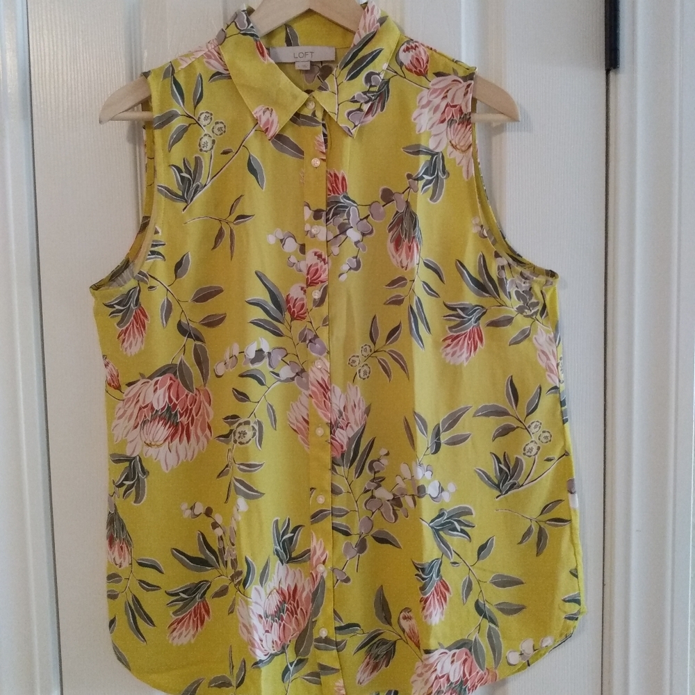 NWT LOFT sleeveless top